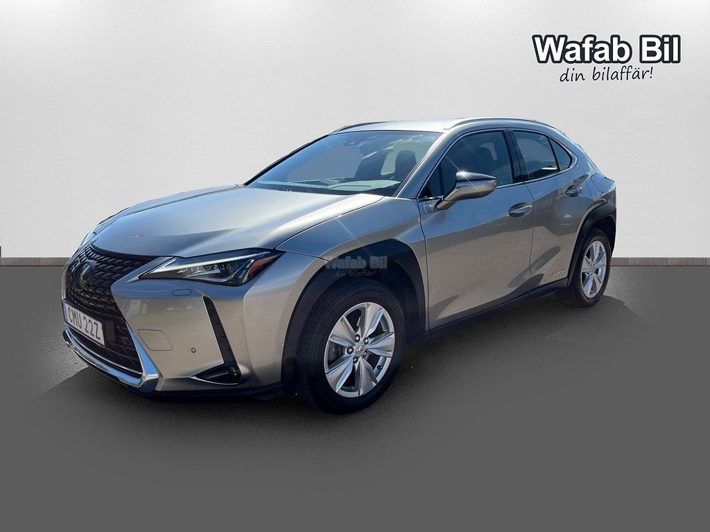 Lexus UX 250H CVT, 184HK