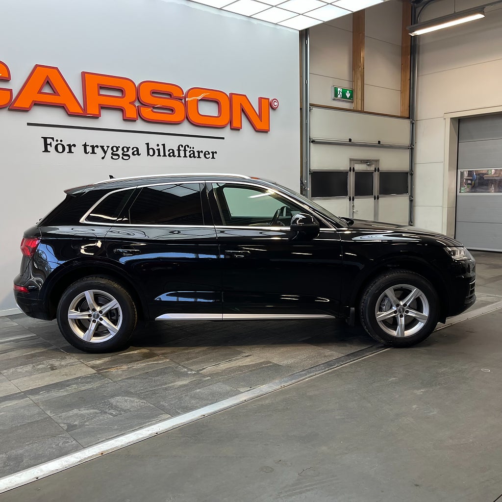 Audi Q5 4,99% 45 TFSI Q Proline Apple Carplay Dragkrok Värmare