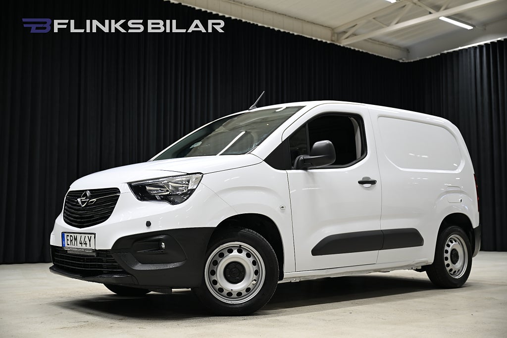 Opel Combo Cargo 131HK Automat|Backkamera|M/K-Värmare|EnÄgare|Moms