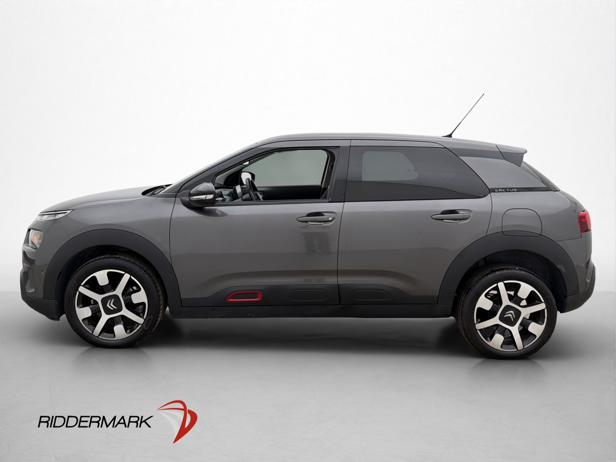 Citroen C4 Cactus 1.2 PureTech 110hk 2018, bild 4/10