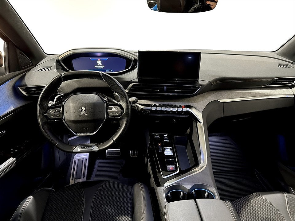 Bild på Peugeot 3008 GT 1.2 PT 130hk Aut - B-KAMERA, CARPLAY