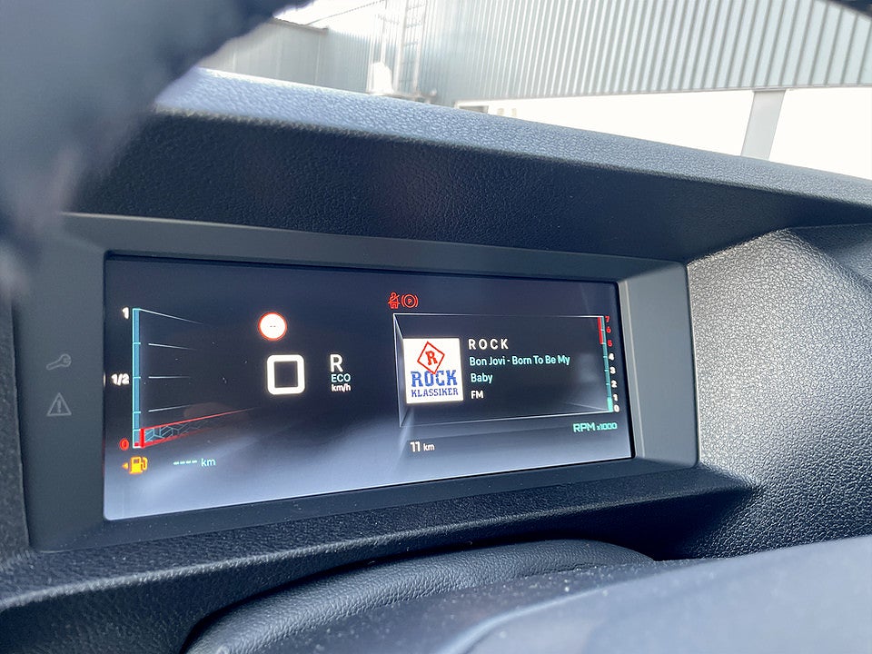 Bild på Citroën Jumpy Spacetourer PLUS BlueHDi 9-SITS Aut - OMGÅENDE LEVERANS!