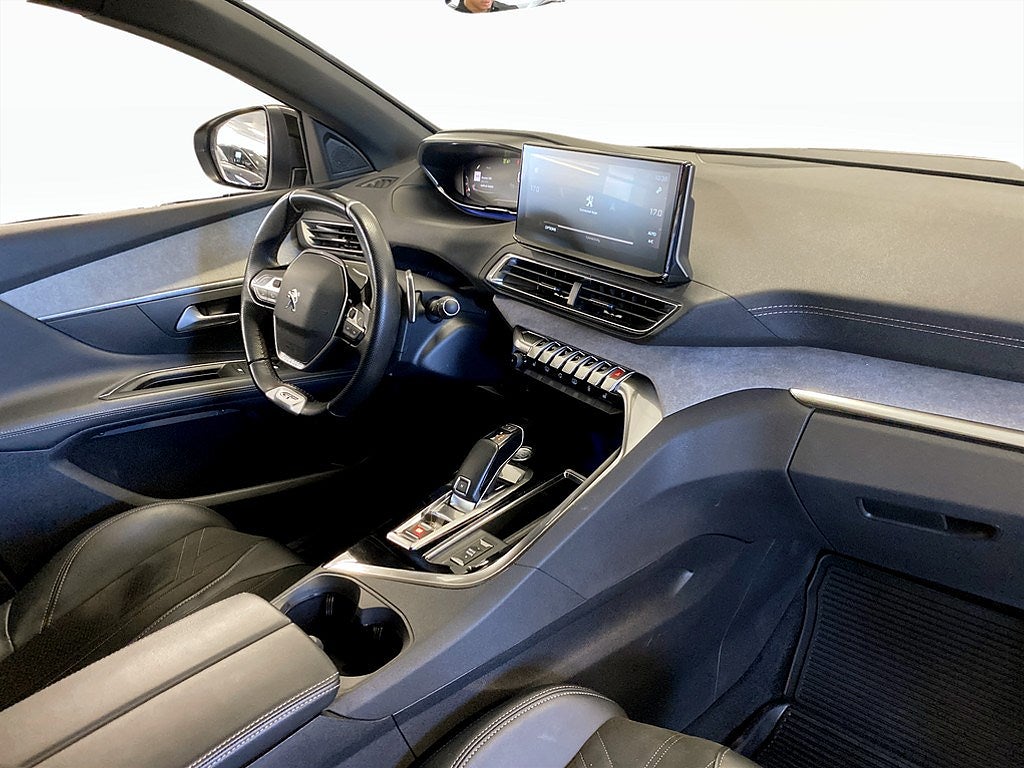 Bild på Peugeot 3008 GT 1.2 PT 130hk Aut - 360-KAMERA, CARPLAY