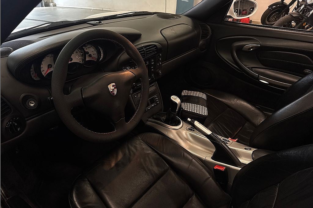 Porsche 911 (996) Carrera Cabriolet ("GT3-optik") FR. 2,95%