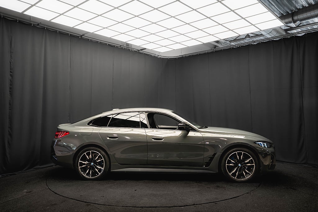 BMW i4 M50 xDrive DRAG 360° H/K HUD ELSTOL LÄDER DRAVIT MOMS