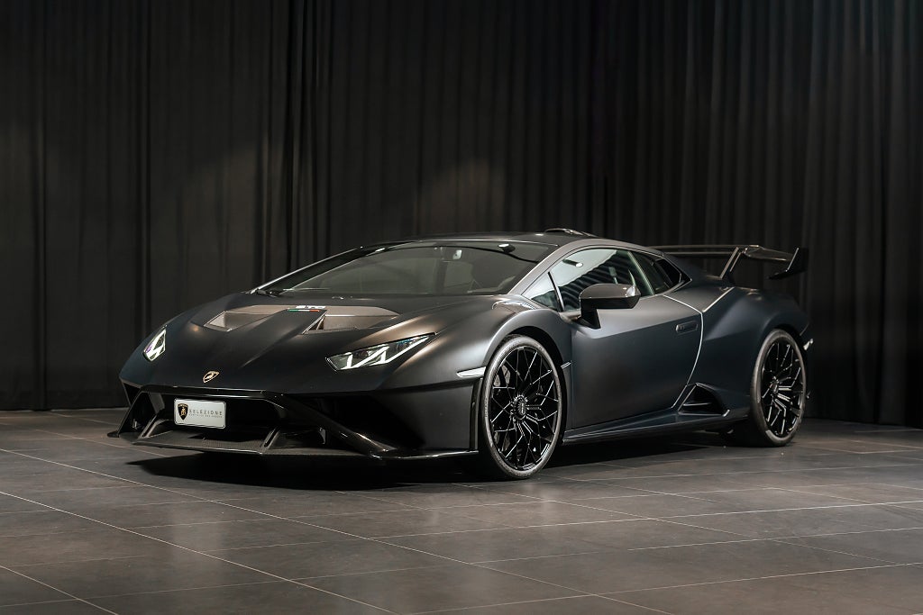 Lamborghini Huracán STO / Nero Nemesis