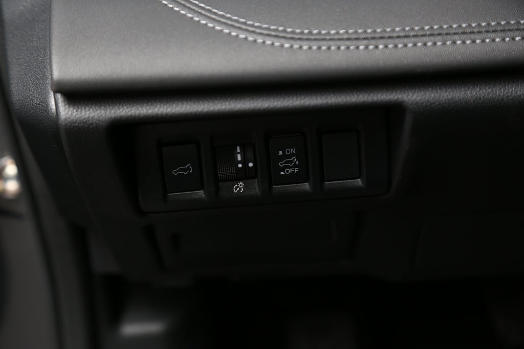 Subaru Outback 2.5 4WD XFuel Drag Limited 2,99% 2025