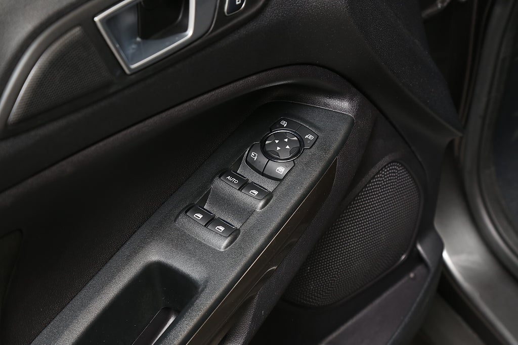 Ford Ecosport 1,0 EcoBoost 125hk Trend Plus Aut Drag 1års Garanti