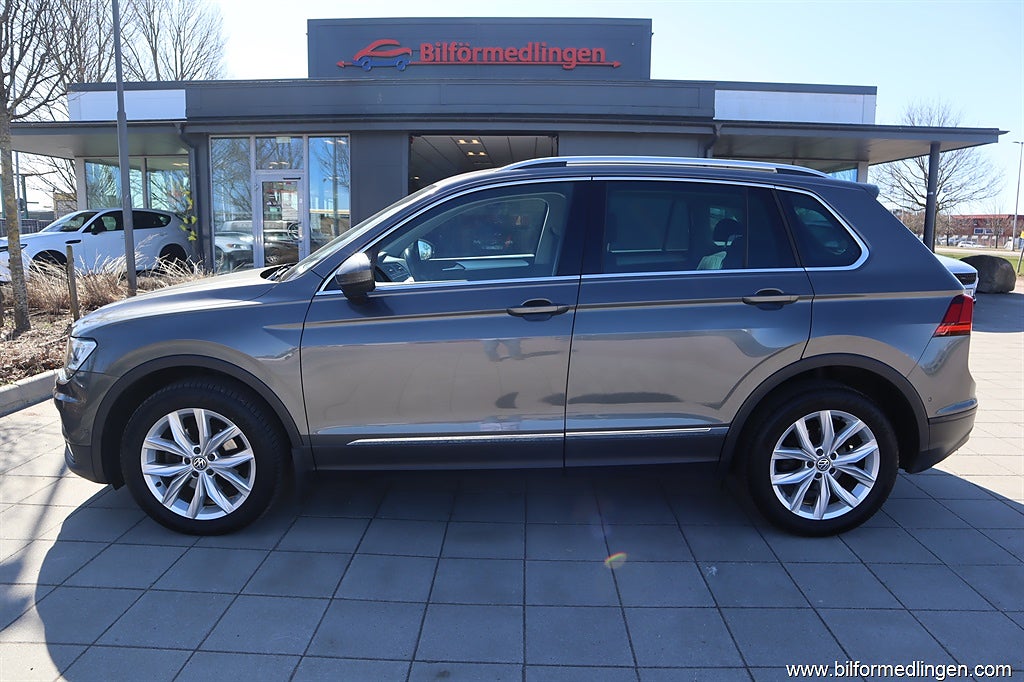 Volkswagen Tiguan 2.0 TDI 4Motion 150hk Aut Drag 1 ägare Svensksåld Backkamera