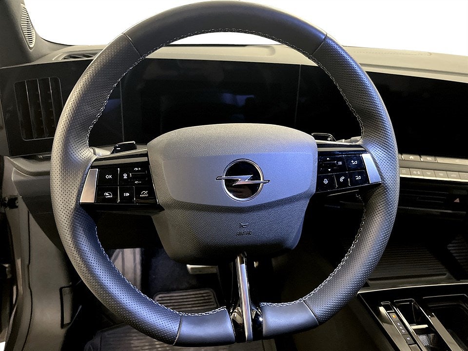 Bild på Opel Astra ST GS 1.2 PT 130hk Aut - 360-KAMERA, CARPLAY