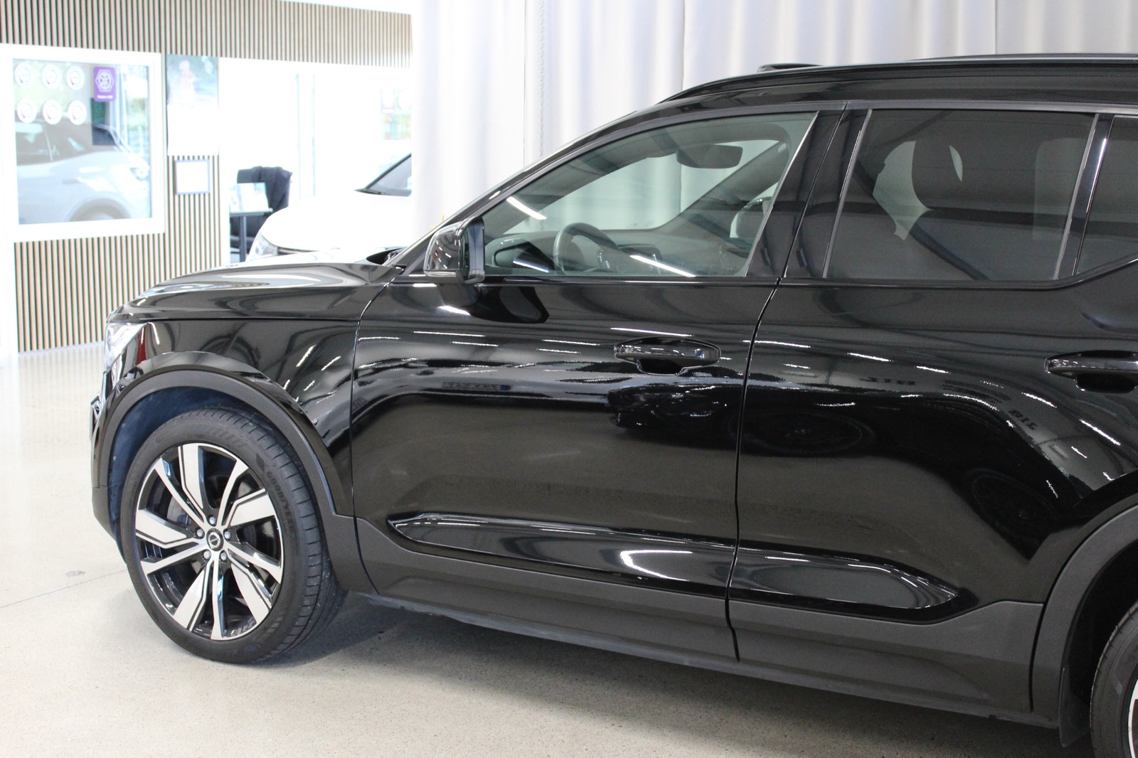 Volvo XC40 P8 Recharge Twin Pro, Panorama, 360 kam, Värmepump 2022 - miniatyr 11