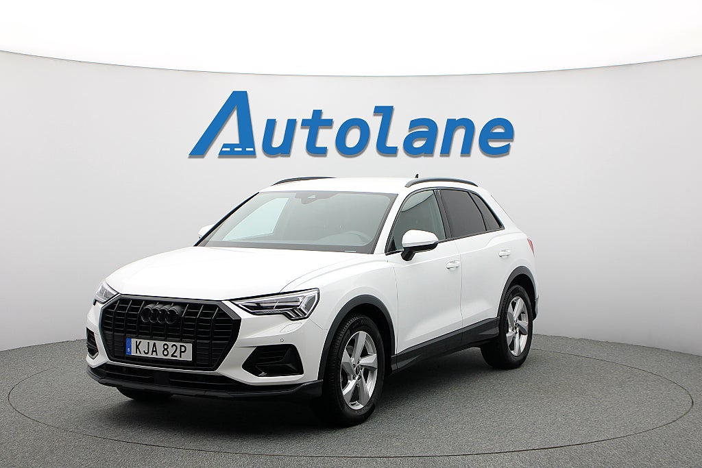 Audi Q3 35 TFSI S Tronic Proline Cockpit,Kamera,Drag,Värmare