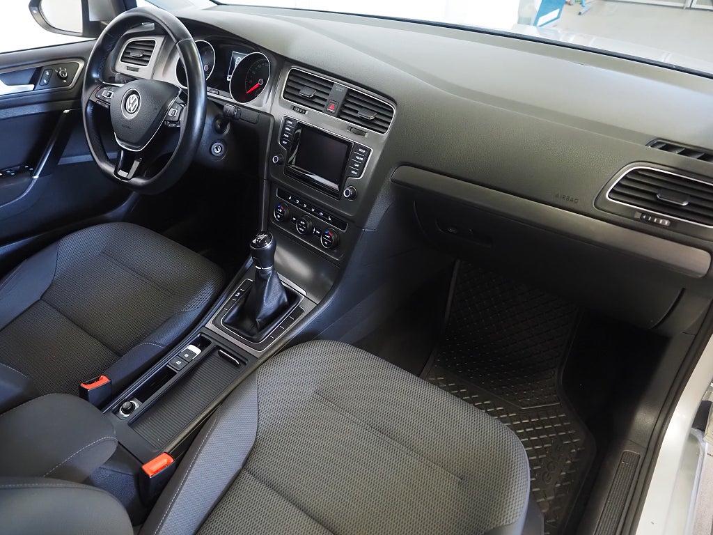 Volkswagen Golf 1.2 TSI 105hk Masters | Ad farthållare | Klima 2-zons | 2013