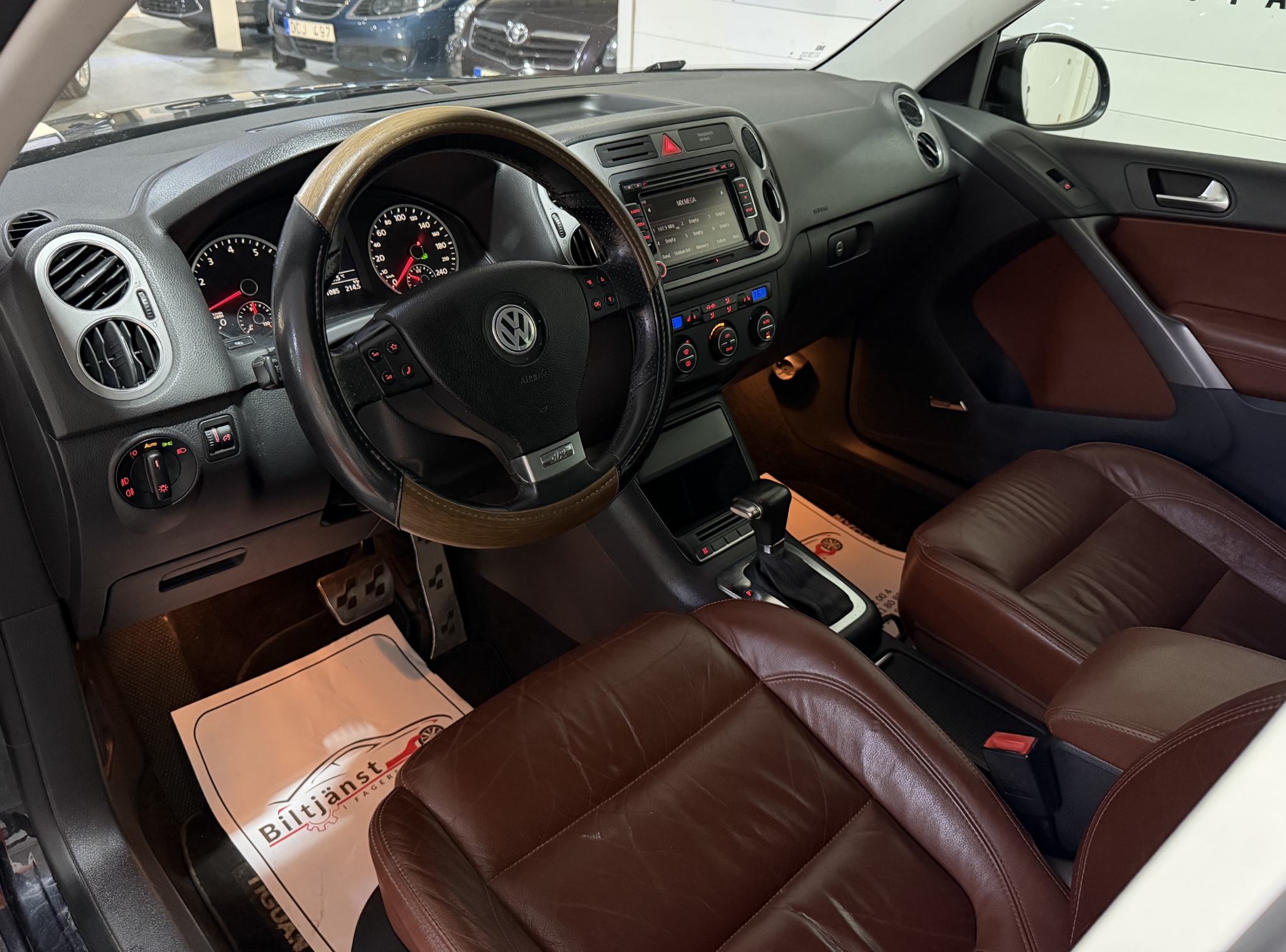 Volkswagen Tiguan 2010, bild 6/32