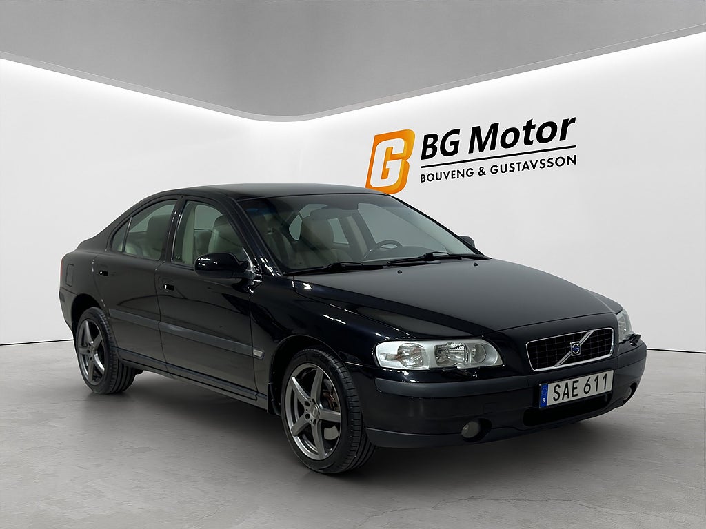 Volvo S60 2.5T 210HK AWD Drag/Motorvärmare/Nyservad/Fint skick