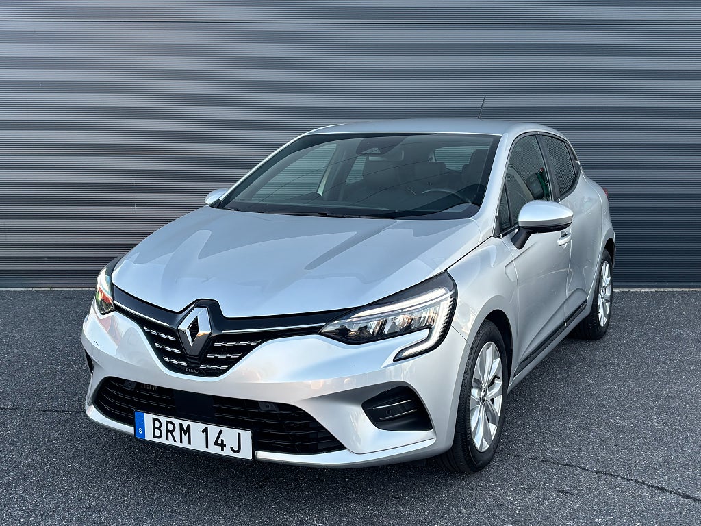 Renault Clio 1.0 TCe Intens B-Kamera Rattvärme Apple Carplay V-Hjul