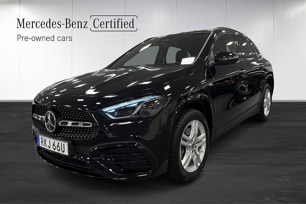 Mercedes-Benz GLA 250 e Amg Night Panorama Drag 360