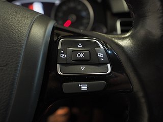 SUV Volkswagen Touareg 16 av 21
