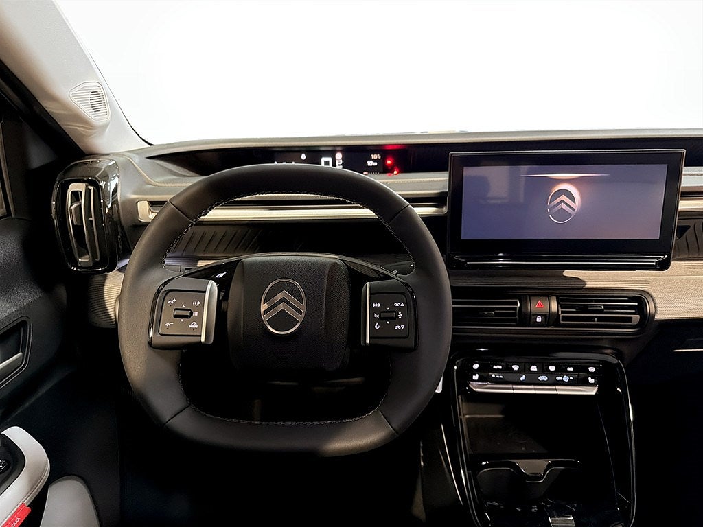 Bild på Citroën C3 Aircross MAX Hybrid 145hk - DEMO