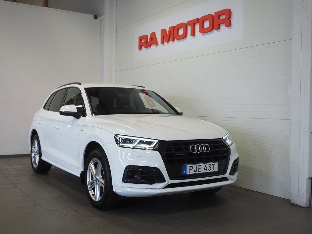 Audi Q5 40 TDI Quattro S Tronic S-Line Kamera D-Värm Dragkrok 2019