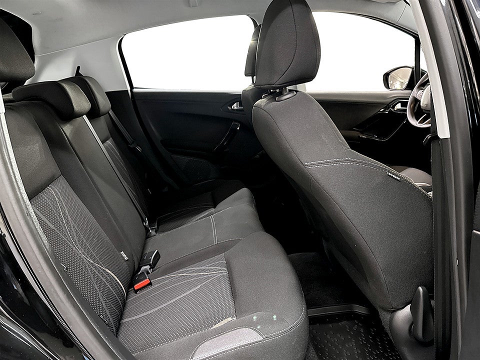 Bild på Peugeot 208 5D Active 1.2 VTi 82hk Aut FARTHÅLLARE