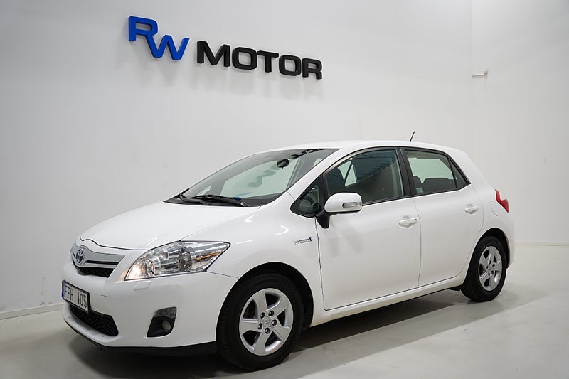 Halvkombi Toyota Auris 1 av 18