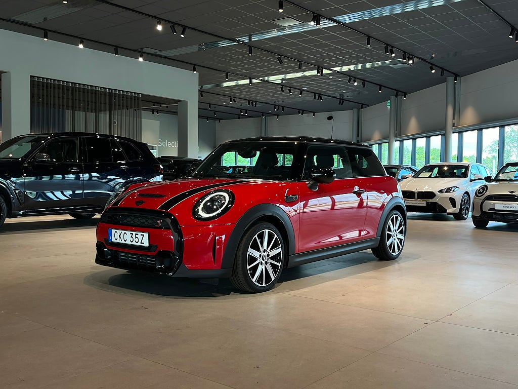 MINI Cooper S 3-dörrars Automat Backkamera Farthållare