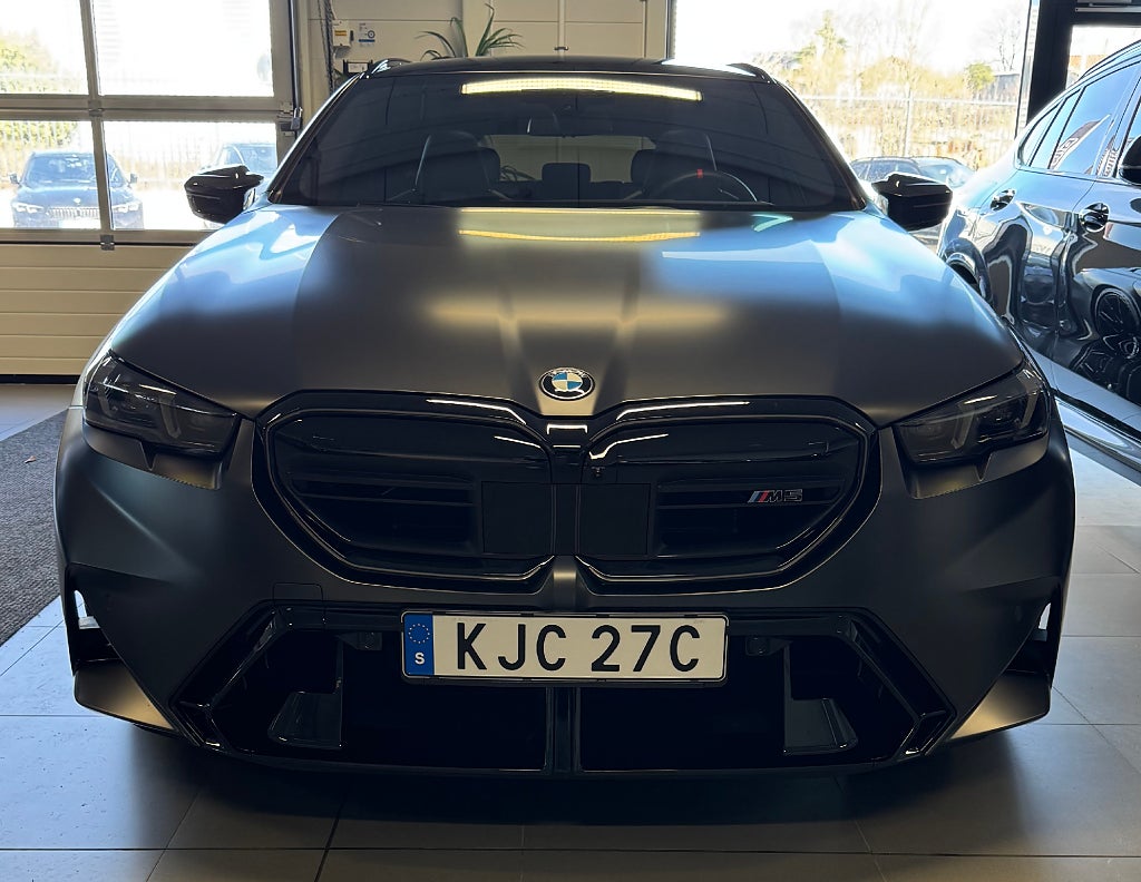 BMW M5 Touring Ultimate edition M Drivers pack