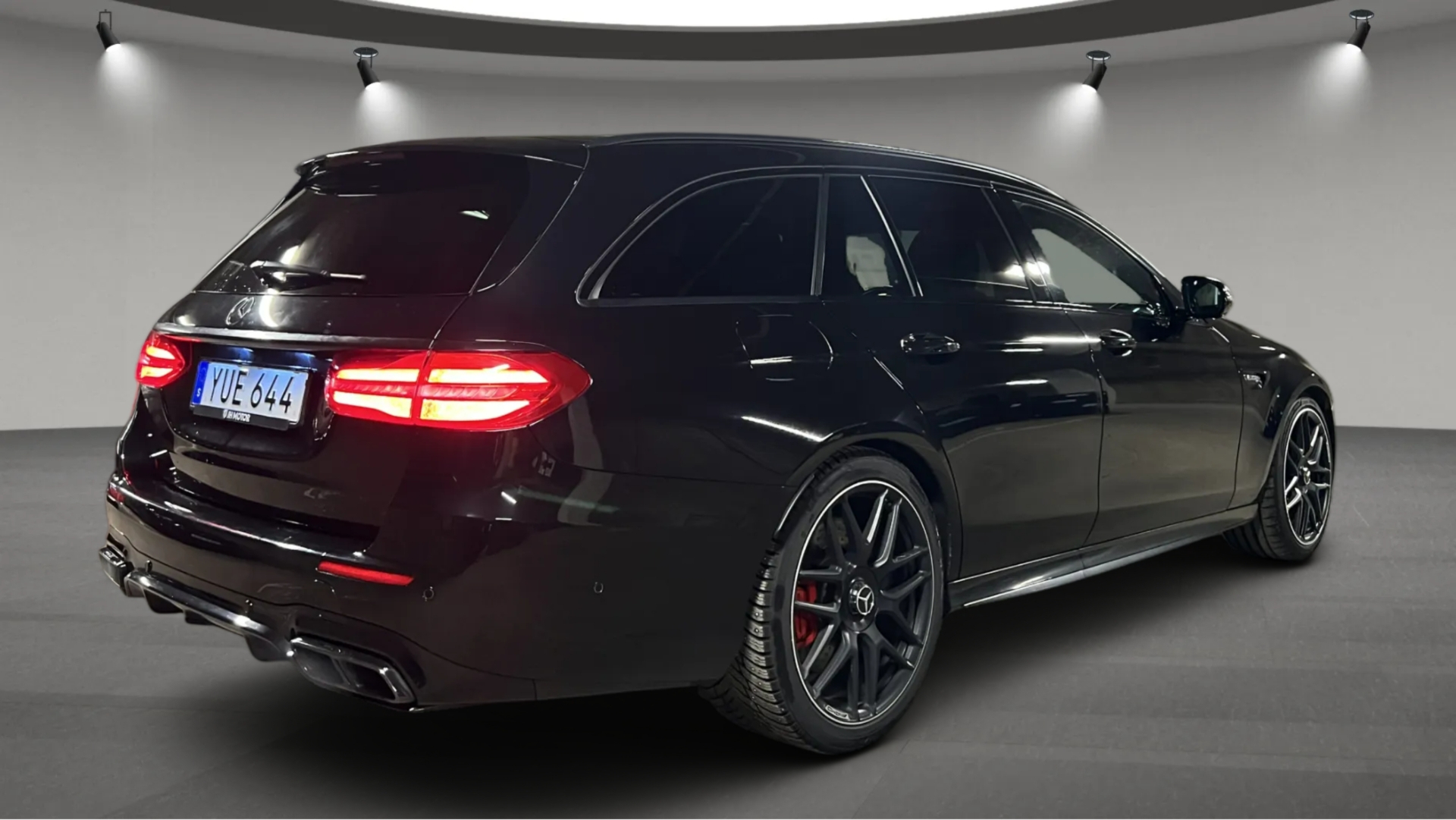 Mercedes-Benz E 2019, photo 4/27