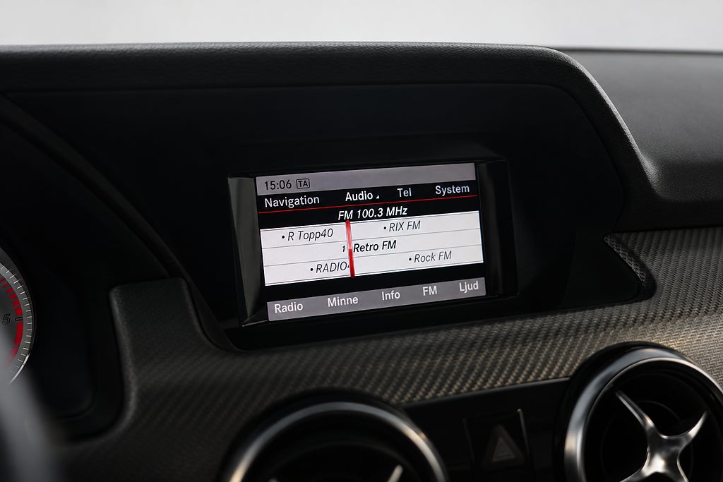 Mercedes-Benz GLK220