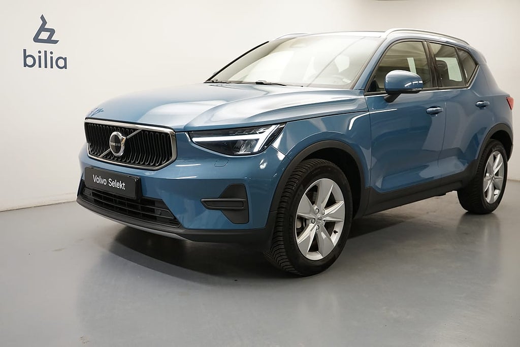 Volvo XC40 B3 FWD Bensin Core, Baklucka elmanövrerad