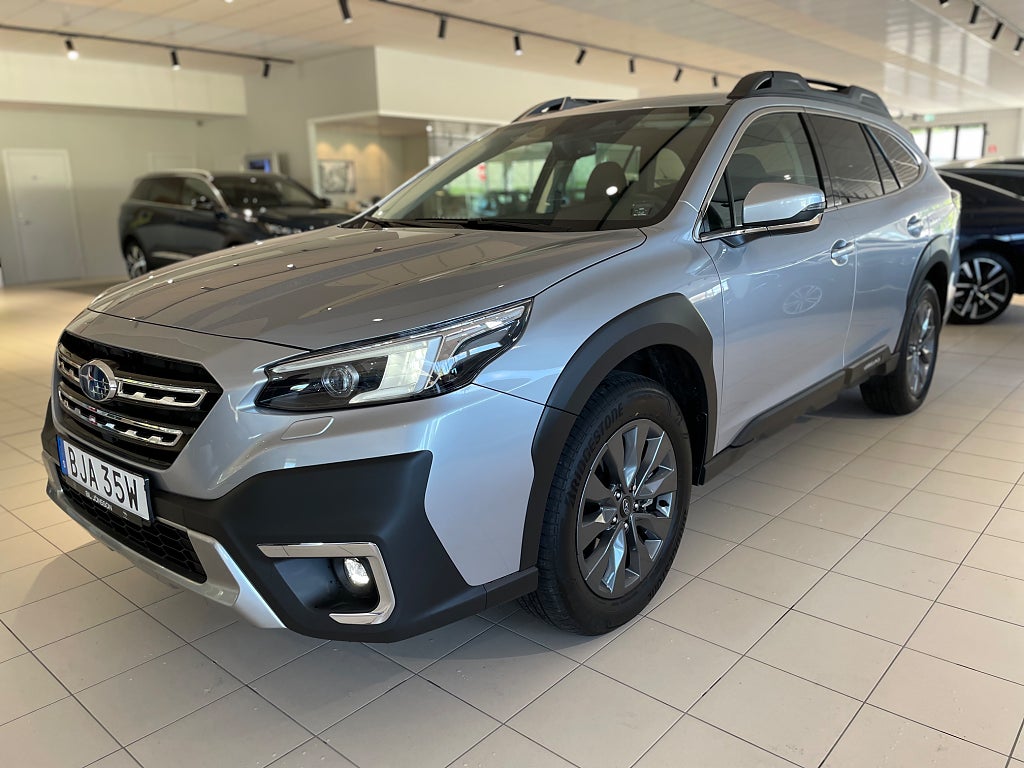Subaru Outback 2.5 4WD XFuel *Skatt 965:-*Dragkrok *Vinterhjul *328mil