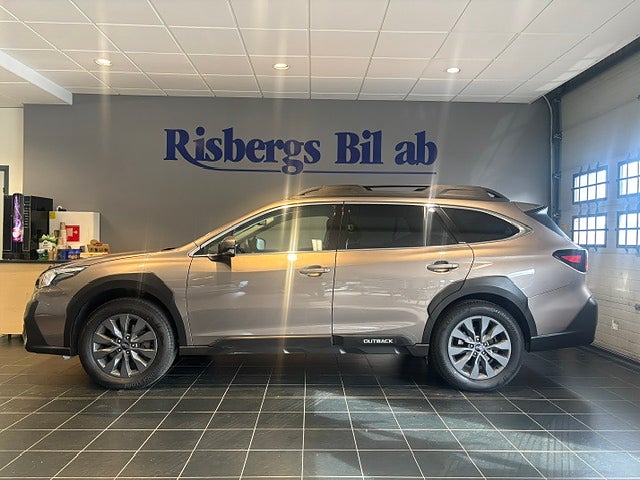 Subaru Outback 2.5 4WD XFuel Adventure Drag, V-Hjul & M-värm