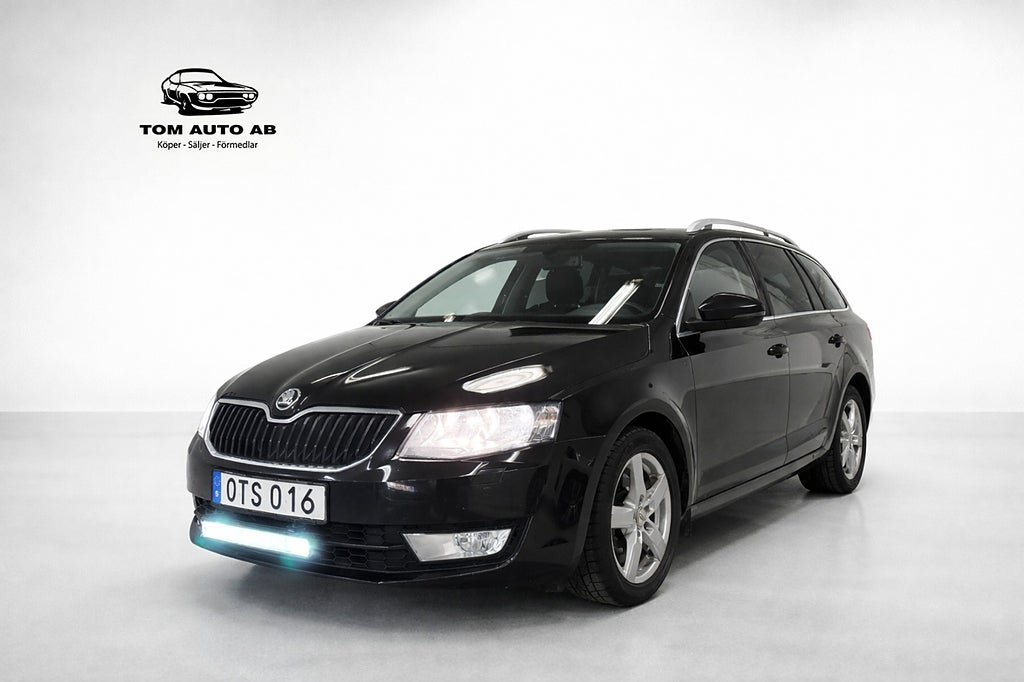 Skoda Octavia Kombi 1.6 TDI 4x4 Ambition, DriversEdition Värme 105hk 