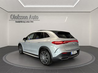 SUV Mercedes-Benz EQE 3 av 15