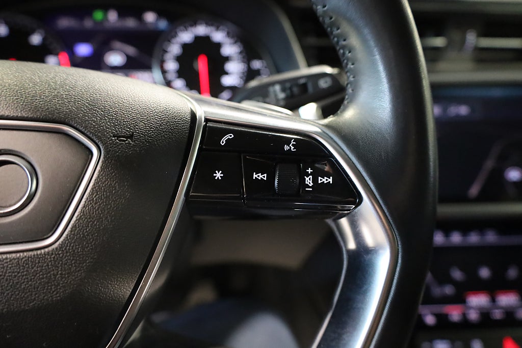 Audi A6 Avant 40 TDI 2.0 TDI AUT Drag Navi Värmare Leasbar 2019
