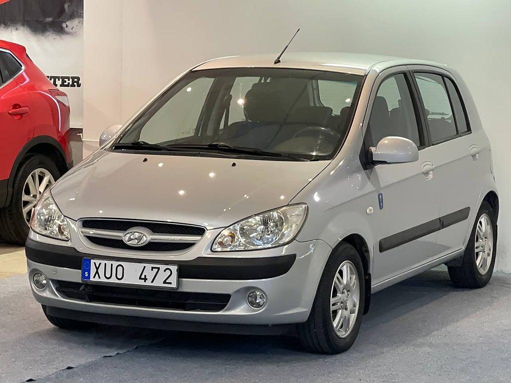 Hyundai Getz 1.4 AUTOMAT ( 9000 MIL ) NY BESIKTAD NY SERVAD