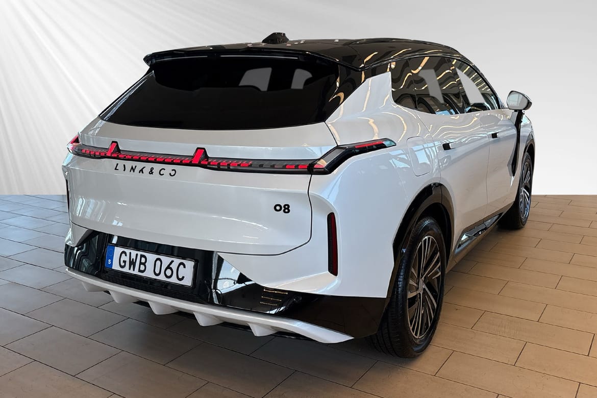 Lynk & Co 08 Core PHEV 2025, bild 4/10