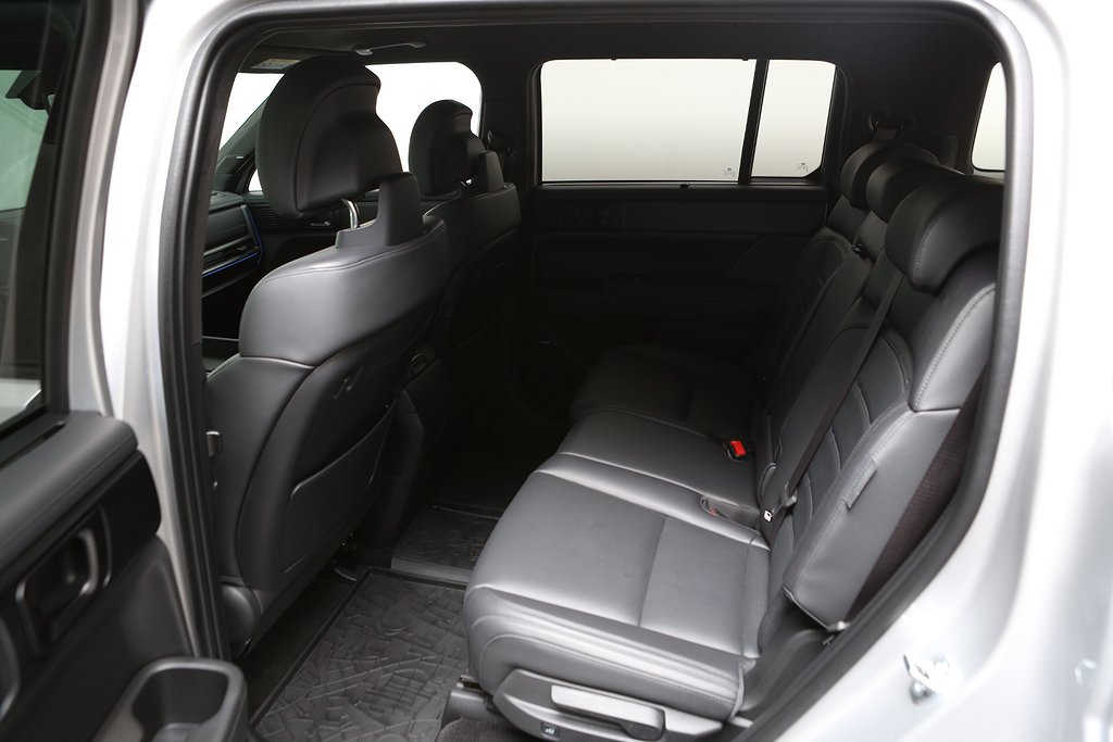 Hyundai Santa Fe PHEV 4WD Calligraphy Line 7 Sits Låga mil 2025