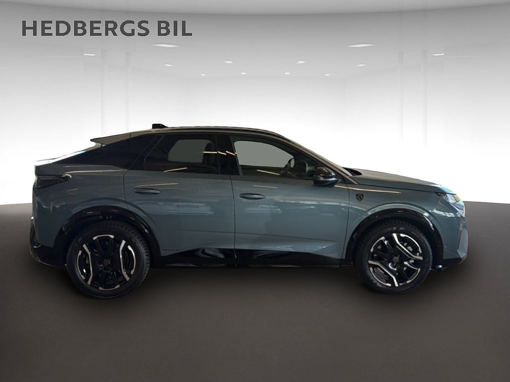 Peugeot E-3008 GT ULTIMATE 214HK thumbnail