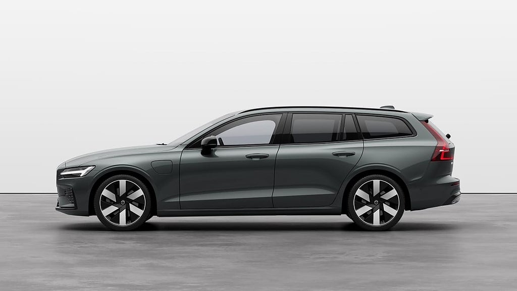 Volvo V60 T6 Plus Dark Nordic Edition DEMOBIL