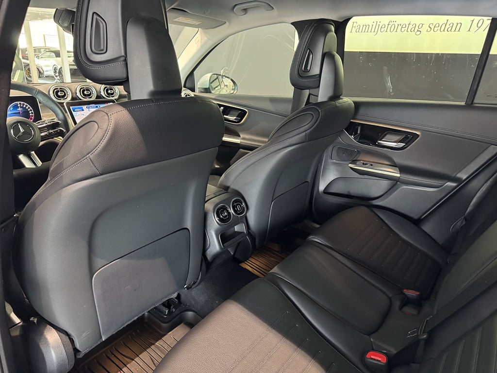 Mercedes-Benz GLC 300 e 4MATIC AMG Advanced Plus Läder El-stolar - bild 6