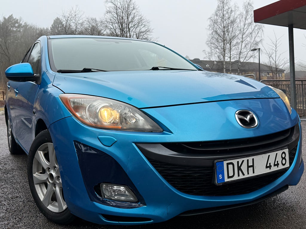 Mazda 3 Sport 1.6D 109HK ordning reda Bil Nybesiktigad 