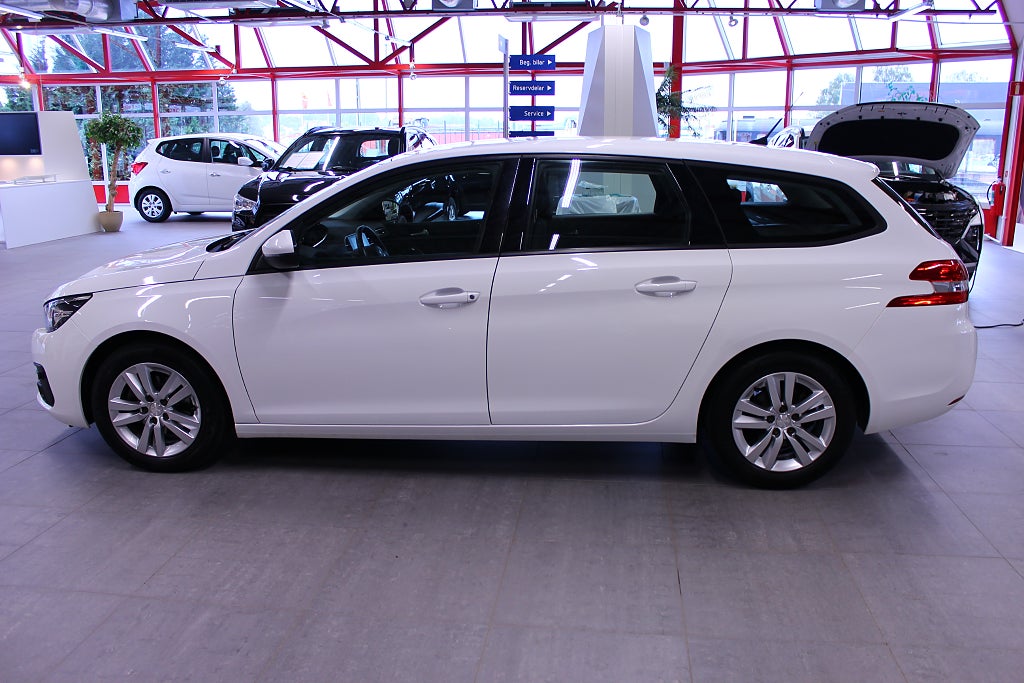 Peugeot 308 2020 - miniatyr 2