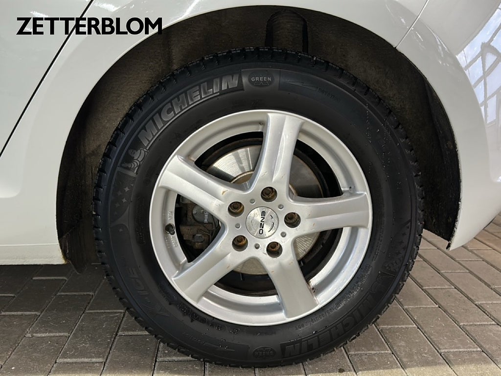 Halvkombi Volkswagen Golf 13 av 18