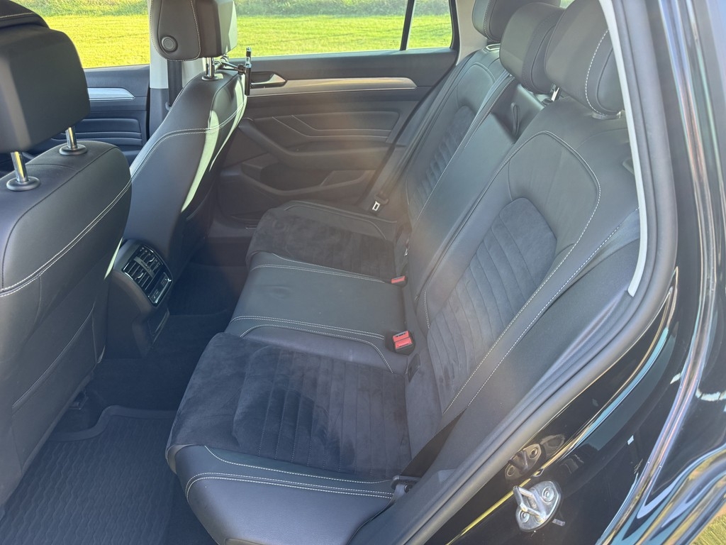 Volkswagen Passat 2020, bild 7/10