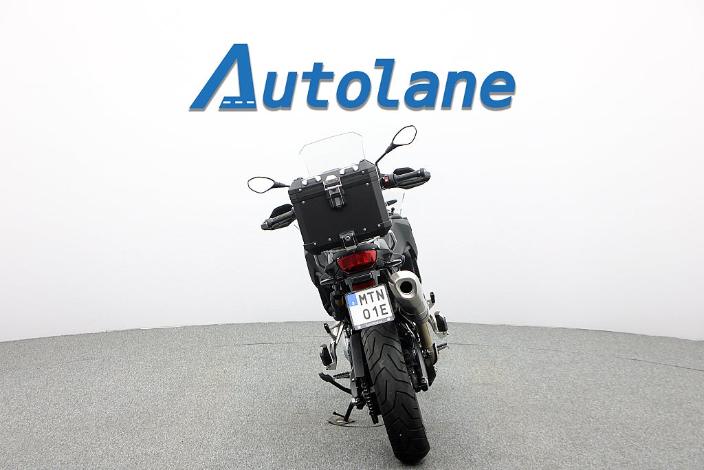 BMW F 750 GS *Triple Black Toppbox