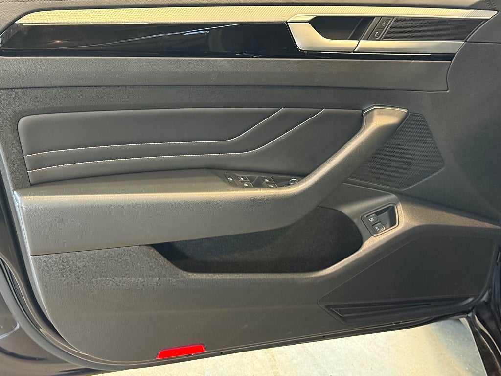 Volkswagen Arteon eHybrid Shooting Brake 1.4 TSI R-Line 19" Värmare Drag