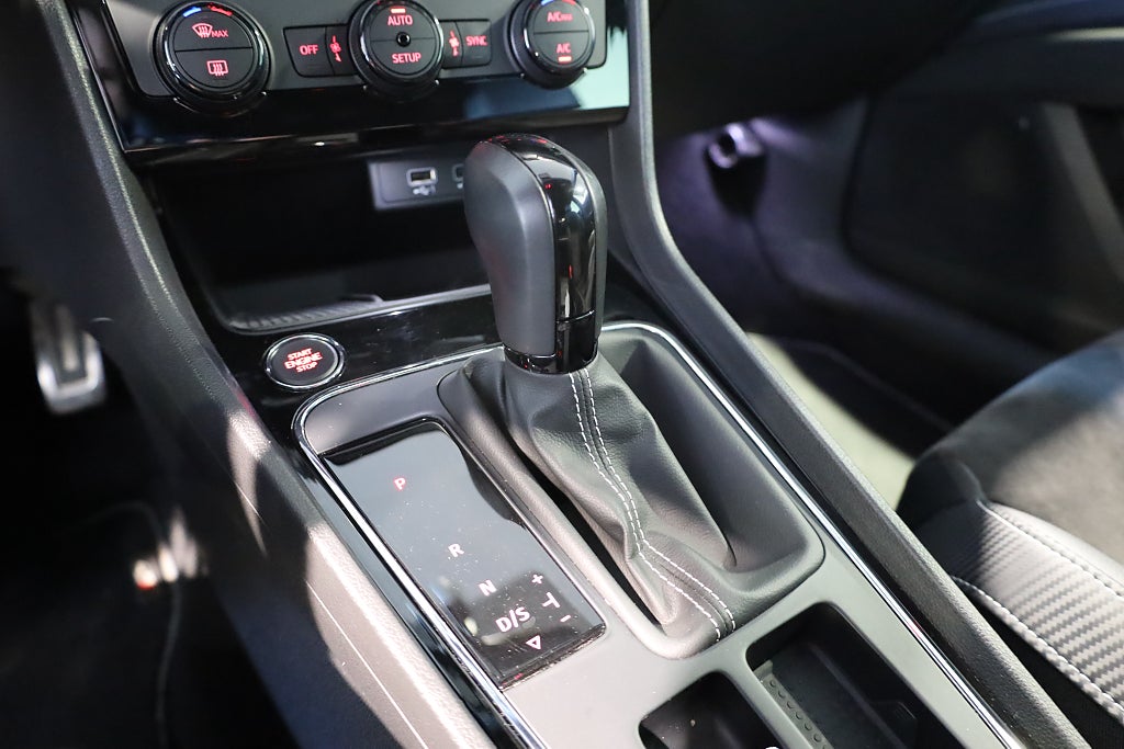 Seat Leon ST 2.0 TSI 4Drive Navi Kamera Beats Cockpit 2020