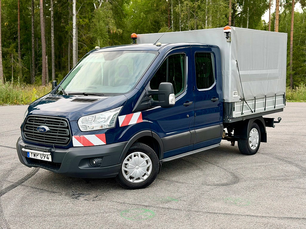 Ford transit 310 Chassi Dubbelhytt 2.0 7 sits Flak med Kapell